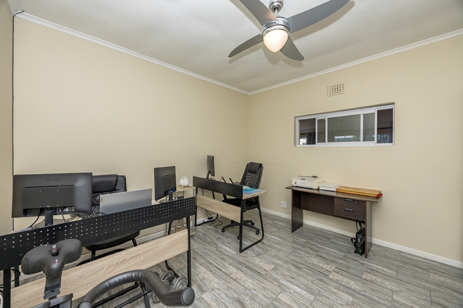 3 Bedroom Property for Sale in Avondale Western Cape